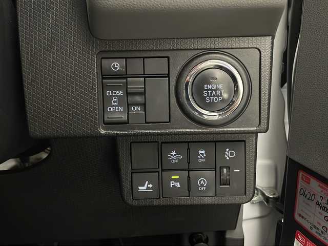 ダイハツ タント X セレクション 宮崎県 2020(令2)年 5.1万km シャイニングホワイトパール 禁煙車/衝突被害軽減ブレーキ/純正ディスプレイオーディオ/（DUK-W69D/CD/DVD/FMAM/Bluetooth）/純正バックカメラ/純正ビルトインETC/純正LEDオートライト/純正ルーフエンドスポイラー/純正セキュリティアラーム/純正フロアマット/左側電動スライドドア/クリアランスソナー/オートエアコン/オート電動格納ミラー/スマートキー/プッシュエンジンスタート/スペアキー/新車時保証書/取扱い説明書