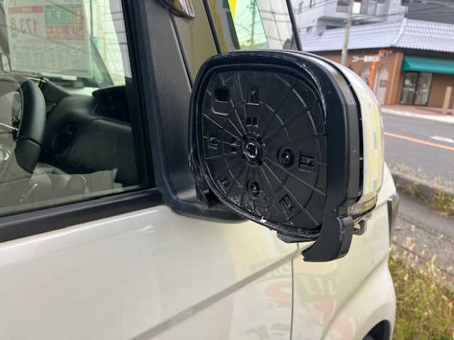 ホンダ Ｎ ＢＯＸ カスタム L ターボ 埼玉県 2021(令3)年 1.3万km プラチナホワイトパール ワンオーナー/純正8インチメモリナビ(VXU-217NBi)/フルセグテレビ/クルーズコントロール（追従機能付き)/バックカメラ/両側パワースライドドア/ETC/LEDヘッドライト/スマートキー×2