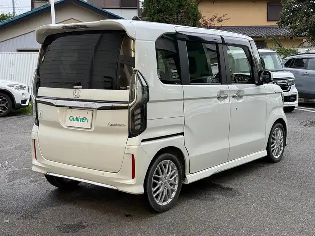 ホンダ Ｎ ＢＯＸ カスタム L ターボ 埼玉県 2021(令3)年 1.3万km プラチナホワイトパール ワンオーナー/純正8インチメモリナビ(VXU-217NBi)/フルセグテレビ/クルーズコントロール（追従機能付き)/バックカメラ/両側パワースライドドア/ETC/LEDヘッドライト/スマートキー×2