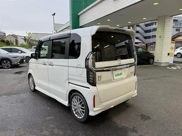 ホンダ Ｎ ＢＯＸ カスタム L ターボ 埼玉県 2021(令3)年 1.3万km プラチナホワイトパール ワンオーナー/純正8インチメモリナビ(VXU-217NBi)/フルセグテレビ/クルーズコントロール（追従機能付き)/バックカメラ/両側パワースライドドア/ETC/LEDヘッドライト/スマートキー×2