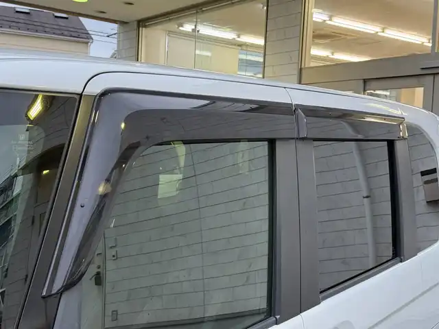 ホンダ Ｎ ＢＯＸ カスタム L ターボ 埼玉県 2021(令3)年 1.3万km プラチナホワイトパール ワンオーナー/純正8インチメモリナビ(VXU-217NBi)/フルセグテレビ/クルーズコントロール（追従機能付き)/バックカメラ/両側パワースライドドア/ETC/LEDヘッドライト/スマートキー×2