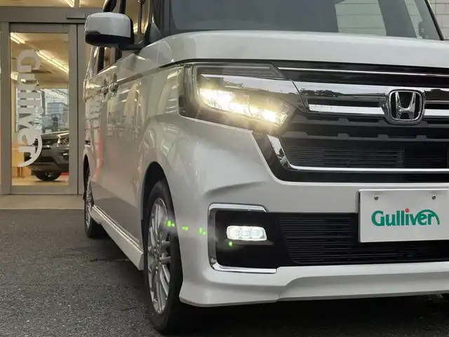 ホンダ Ｎ ＢＯＸ カスタム L ターボ 埼玉県 2021(令3)年 1.3万km プラチナホワイトパール ワンオーナー/純正8インチメモリナビ(VXU-217NBi)/フルセグテレビ/クルーズコントロール（追従機能付き)/バックカメラ/両側パワースライドドア/ETC/LEDヘッドライト/スマートキー×2