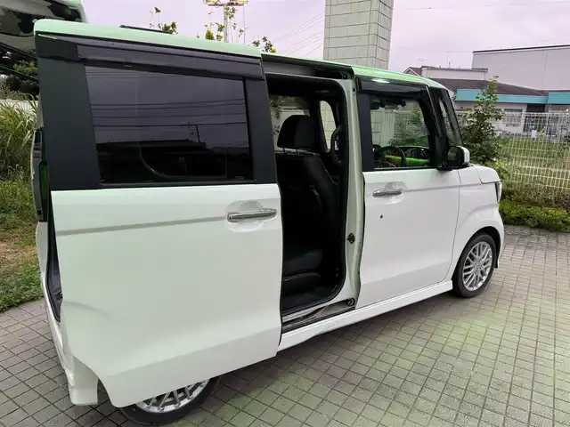 ホンダ Ｎ ＢＯＸ カスタム L ターボ 埼玉県 2021(令3)年 1.3万km プラチナホワイトパール ワンオーナー/純正8インチメモリナビ(VXU-217NBi)/フルセグテレビ/クルーズコントロール（追従機能付き)/バックカメラ/両側パワースライドドア/ETC/LEDヘッドライト/スマートキー×2
