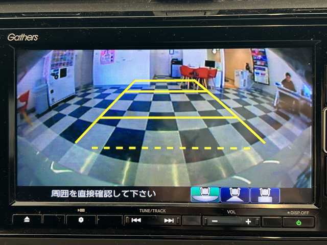 ホンダ シビック ハッチバック 岐阜県 2020(令2)年 8.9万km プラチナホワイトパール 純正ナビ7インチ/プッシュスタート/アイドリングストップ/スマートキー/クルーズコントロール/BIuetooth/バックモニター/ハーフレザーシート/前後ドライブレコーダー/純正アルミホイール/シートヒーター/レーンキープアシスト/フォグ/ターボ車/純正マット/サイドバイザー