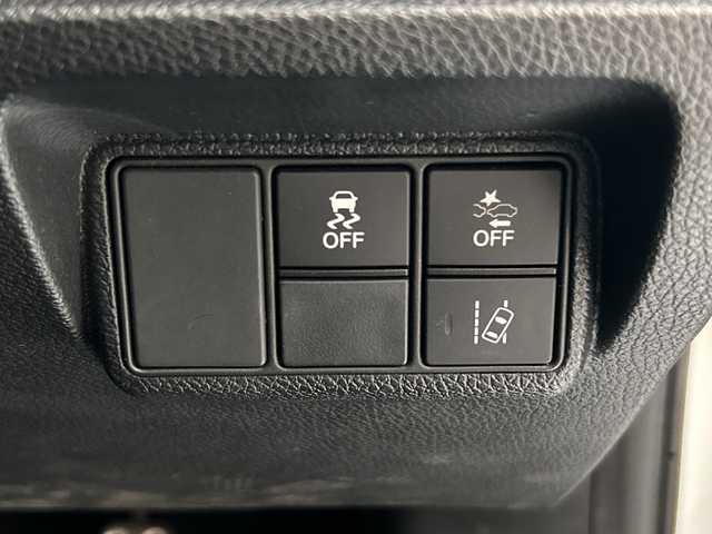 ホンダ シビック ハッチバック 岐阜県 2020(令2)年 8.9万km プラチナホワイトパール 純正ナビ7インチ/プッシュスタート/アイドリングストップ/スマートキー/クルーズコントロール/BIuetooth/バックモニター/ハーフレザーシート/前後ドライブレコーダー/純正アルミホイール/シートヒーター/レーンキープアシスト/フォグ/ターボ車/純正マット/サイドバイザー