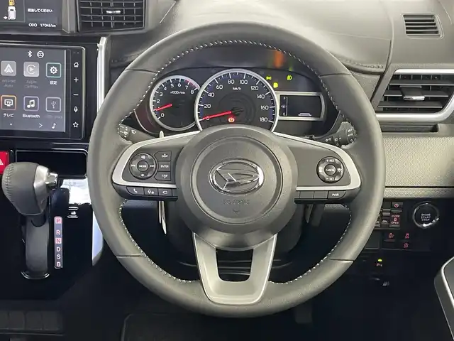 ダイハツ トール カスタムG 埼玉県 2023(令5)年 1.7万km プラムブラウンクリスタルマイカ スマートアシスト　純正９インチディスプレイオーディオ　パノラマモニター　ＥＴＣ　ドライブレコーダ　レーダークルーズコントロール　　純正アルミホイール　オートライト　ＬＥＤヘッドライト　地デジフルセグ