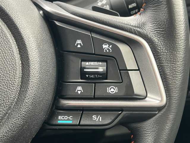 スバル ＸＶ ハイブリッド 2．0e－L アイサイト 秋田県 2020(令2)年 6.9万km クリスタルホワイトP ４WD/衝突軽減システム/LEDヘッドライト/純正SDナビ（DVD/CD/BT/AM/FM/USB）/フルセグ（走行中視聴可能）/バックカメラ/スバル純正１７インチアルミ（夏タイヤ装着）/スマートキー/アイドリングストップ/プッシュスタート/レーンキープアシスト/クルーズコントロール追従走行あり/MTモード付AT/ブラインドスポットモニター/ステアリングスイッチ/パドルシフト/前席パワーシート/運転席メモリー付パワーシート/ドライブレコーダー/ETC/ルーフレール/電動パーキングブレーキ/オートブレーキホールド機能/オートライト/オートエアコン/パワーステアリング/パワーウィンドウ/ヘッドライトレベライザー/横滑り防止/盗難防止装置/寒冷地仕様/電動格納ウィンカーミラー/保証書/取扱説明書/記録簿/スペアキー×１