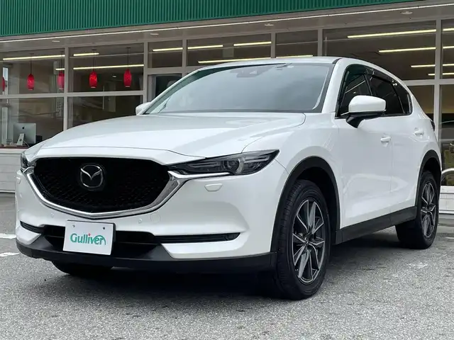マツダ ＣＸ－５ XD Lパッケージ 岐阜県 2017(平29)年 5.5万km スノーフレイクホワイトパールマイカ 純正ナビ　/(フルセグ/CD/DVD/SD/AUX/USB/Bluetooth)　/Bカメラ　/BOSEサウンド　/レーダークルーズコントロール　/HUD　/レーンキープアシスト　/TCS　/パワーバックドア　/LEDオートライト/フォグランプ/電動格納ウィンカーミラー　/ETC　/BSM　/前方ドライブレコーダー/ステアリングヒーター　/全席シートヒーター/レザーシート/スマートキー/アイドリングストップ/記録簿/取扱説明書/保証書