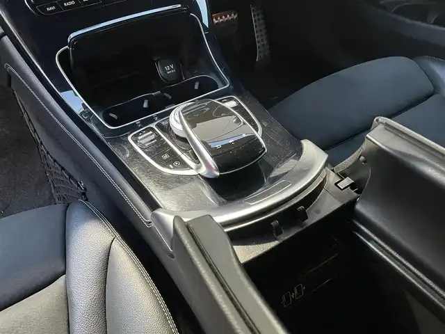 メルセデス・ベンツ ＧＬＣ２２０ d 4マチック クーペ スポーツ 道央・札幌 2018(平30)年 8.5万km オブシディアンブラック 純正HDDナビ・DVD再生可・CD・地デジ・BT/360°カメラ/ACC/HUD/パドルシフト/全席シートヒーター/前席メモリー付パワーシート/パワーバックドア/リアプライバシーガラス/ハーフレザーシート/保証書・取説/スぺアキー