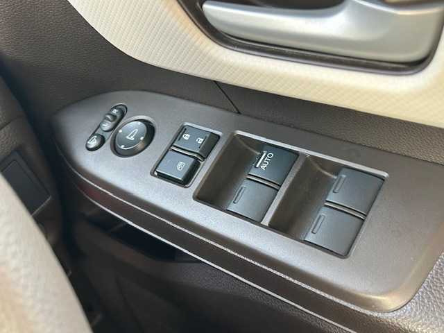 ホンダ Ｎ ＢＯＸ L 茨城県 2021(令3)年 1.7万km プレミアムアガットブラウンP 純正メモリナビ/BT/CD/DVD/クルーズコントロール/バックカメラ/片側パワースライドドア/フルセグTV/シートヒーター/LEDヘッドライト/オートライト/ベンチシート/チップアップシート/純正フロアマット/14インチアルミホイール/オートエアコン/USB 入力端子/スマートキー/Wエアバック/コーナーセンサー/禁煙車