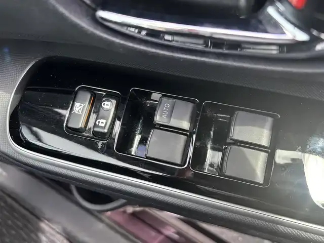 トヨタ アクア G ブラックソフトレザーセレ 宮城県 2016(平28)年 5万km ディープアメジストマイカメタリック 登録時走行距離４９９１２ｋｍ/純正ナビ/・Bluetooth/・ワンセグテレビ/・CD/DVD/・ＡＭ／ＦＭ/モデリスタ１５ＩＮアルミホイール/バックカメラ/クルーズコントロール/プリクラッシュセーフティ/レーンキープアシスト/ドライブレコーダー/オートライト/スマートキー/プッシュスタート/ウインカーミラー/ＬＥＤヘッドライト