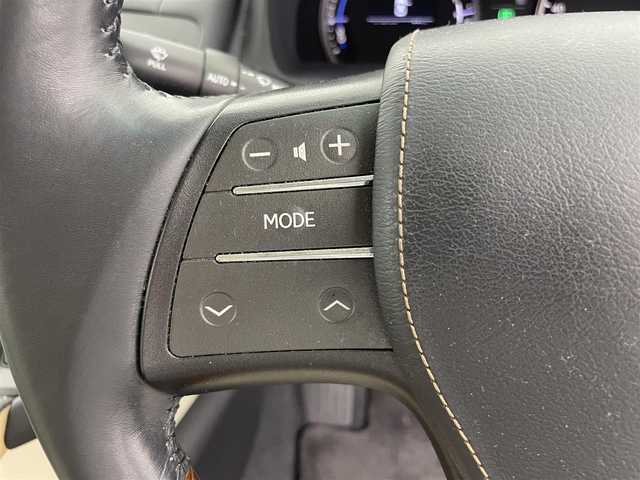 レクサス ＨＳ 250h バージョンI 富山県 2015(平27)年 5万km ソニッククォーツ 純正ナビ（AM/FM/CD/DVD/BD/AUX/USB/BT）/フルセグTV/バックカメラ/クルーズコントロール/横滑り防止装置/レザーシート/D席メモリ付きシート/前席ベンチレーション/前席パワーシート/ビルトインETC/LEDヘッドライト/オートライト/純正17インチAW/スマートキー×２/プッシュスタート/取扱説明書/保証書