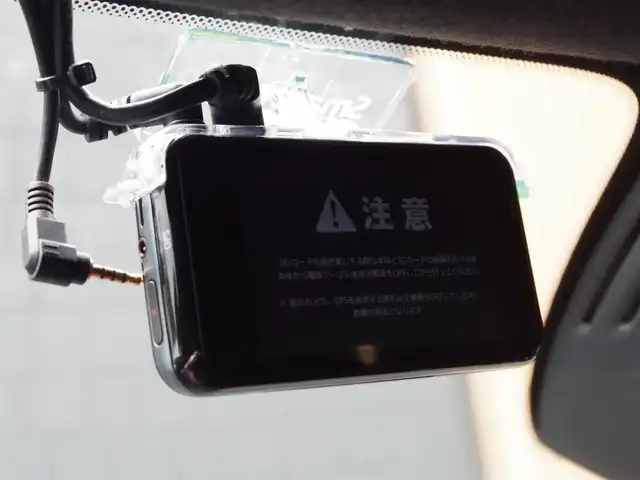 ボルボ ＸＣ４０ B4 AWD Rデザイン 埼玉県 2020(令2)年 5.2万km グレー ブラックハーフレザーシート /アダプティブクルーズコントロール /インテリS /パノラマガラスSR /harman/kardon /CarPlay /ブラインドスポットモニター /全方囲カメラ /純正ナビ /ドラレコ /ETC /フルセグTV /ワイヤレス充電