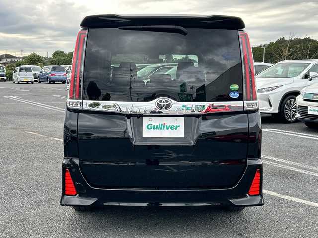 トヨタ ノア Si 千葉県 2018(平30)年 6.6万km ブラック ９型ナビＮＳＺＴ－Ｙ６８Ｔ　バックカメラ　ＥＴＣ　純正ドラレコ　Ｂｔ　フリップダウンモニター　ＣＤ　ＵＳＢ　フルセグＴＶ　クルーズコントロール　両側パワースライドドア　純正１６AW　セーフティセンス