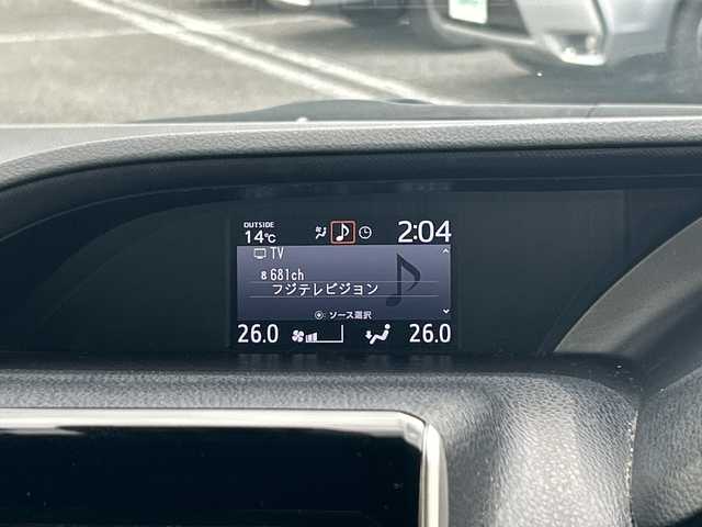 トヨタ ノア Si 千葉県 2018(平30)年 6.6万km ブラック ９型ナビＮＳＺＴ－Ｙ６８Ｔ　バックカメラ　ＥＴＣ　純正ドラレコ　Ｂｔ　フリップダウンモニター　ＣＤ　ＵＳＢ　フルセグＴＶ　クルーズコントロール　両側パワースライドドア　純正１６AW　セーフティセンス