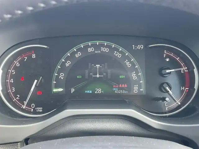 トヨタ ＲＡＶ４ アドベンチャー 滋賀県 2022(令4)年 4.4万km グレーメタリック 純正ディスプレイオーディオ/(Bluetooth/フルセグ)/トヨタセーフティーセンス/・プリクラッシュセーフティ/・レーンキープアシスト/・レーダークルーズコントロール/・ブラインドスポットモニター/・標識認識/・先行車発進告知/・Autoハイビーム/LEDオートライト/フォグ/バックカメラ/レザーシート/D席メモリ付きパワーシート/シートヒーター/ベンチレーション/ステアリングヒーター/電動パーキング/ブレーキホールド/電動格納ミラー/ビルトインETC/ダウンヒルアシスト/USB