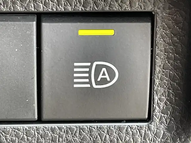 トヨタ ＲＡＶ４ アドベンチャー 滋賀県 2022(令4)年 4.4万km グレーメタリック 純正ディスプレイオーディオ/(Bluetooth/フルセグ)/トヨタセーフティーセンス/・プリクラッシュセーフティ/・レーンキープアシスト/・レーダークルーズコントロール/・ブラインドスポットモニター/・標識認識/・先行車発進告知/・Autoハイビーム/LEDオートライト/フォグ/バックカメラ/レザーシート/D席メモリ付きパワーシート/シートヒーター/ベンチレーション/ステアリングヒーター/電動パーキング/ブレーキホールド/電動格納ミラー/ビルトインETC/ダウンヒルアシスト/USB