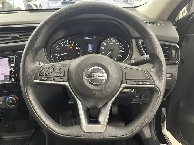 日産 エクストレイル 20S Vセレクション 富山県 2021(令3)年 4.1万km ダイヤモンドブラック 純正ナビ（AM/FM/DVD/BT/フルセグ）/バックカメラ/ETC/衝突被害軽減システム/横滑り防止装置/アイドリングストップ/オートLEDライト/純正アルミホイール/純正フロアマット/ステアリングスイッチ/ミラーヒーター/電動格納ミラー/スマートキー