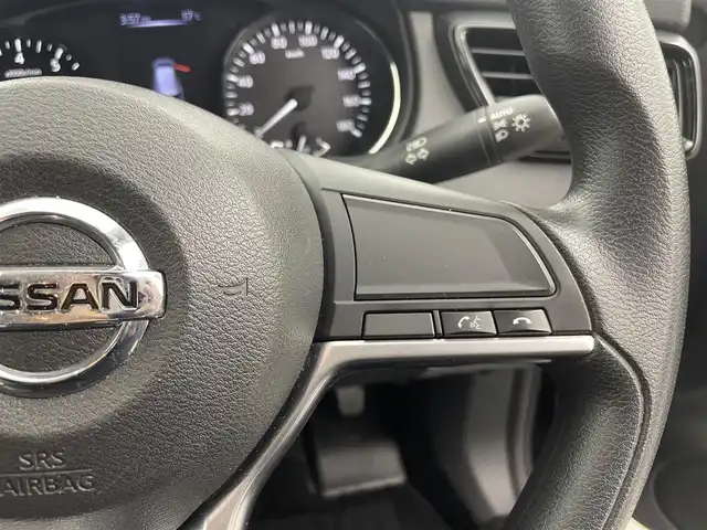 日産 エクストレイル 20S Vセレクション 富山県 2021(令3)年 4.1万km ダイヤモンドブラック 純正ナビ（AM/FM/DVD/BT/フルセグ）/バックカメラ/ETC/衝突被害軽減システム/横滑り防止装置/アイドリングストップ/オートLEDライト/純正アルミホイール/純正フロアマット/ステアリングスイッチ/ミラーヒーター/電動格納ミラー/スマートキー