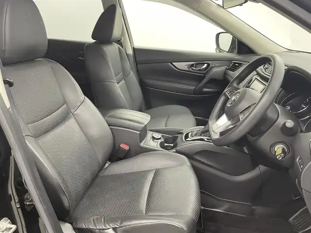 日産 エクストレイル 20S Vセレクション 富山県 2021(令3)年 4.1万km ダイヤモンドブラック 純正ナビ（AM/FM/DVD/BT/フルセグ）/バックカメラ/ETC/衝突被害軽減システム/横滑り防止装置/アイドリングストップ/オートLEDライト/純正アルミホイール/純正フロアマット/ステアリングスイッチ/ミラーヒーター/電動格納ミラー/スマートキー