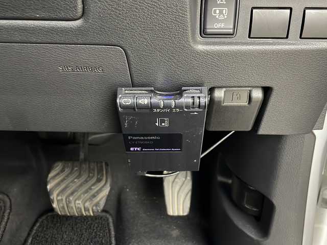 日産 ルークス ハイウェイスター Gターボ 秋田県 2022(令4)年 4万km ホワイトパール ４WD/社外SDナビ(Bluetooth/CD/DVD/フルセグ)/全方位カメラ/ETC/前後コーナーセンサー/クルーズコントロール/両側パワースライドドア/社外AW/前後シートヒーター/衝突被害軽減システム/横滑り防止装置/オートライト/サンシェード/LEDヘッドライト/フォグランプ/スマートキー