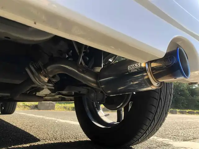 ホンダ ゼスト スパーク W 福岡県 2011(平23)年 10.7万km プレミアムホワイトパール 純正ナビ【VXM-118VS】/　ワンセグTV/CD/DVD/バックカメラ/ウィンカーミラー/ドアバイザー/純正フロアマット/社外15インチアルミホイール/柿本マフラー/保証書/取扱説明書