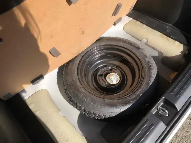 ホンダ ゼスト スパーク W 福岡県 2011(平23)年 10.7万km プレミアムホワイトパール 純正ナビ【VXM-118VS】/　ワンセグTV/CD/DVD/バックカメラ/ウィンカーミラー/ドアバイザー/純正フロアマット/社外15インチアルミホイール/柿本マフラー/保証書/取扱説明書