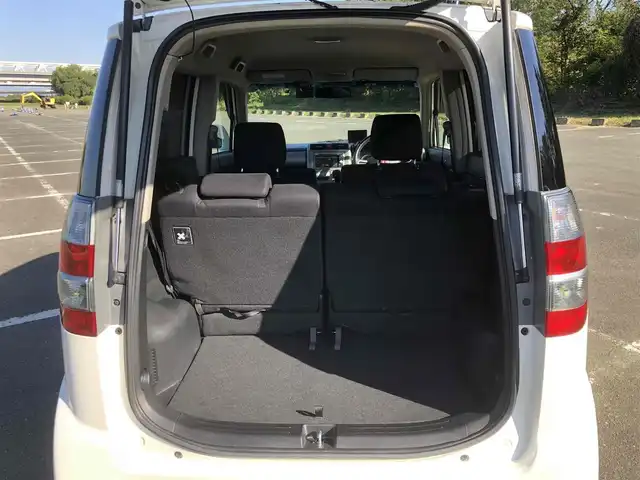 ホンダ ゼスト スパーク W 福岡県 2011(平23)年 10.7万km プレミアムホワイトパール 純正ナビ【VXM-118VS】/　ワンセグTV/CD/DVD/バックカメラ/ウィンカーミラー/ドアバイザー/純正フロアマット/社外15インチアルミホイール/柿本マフラー/保証書/取扱説明書