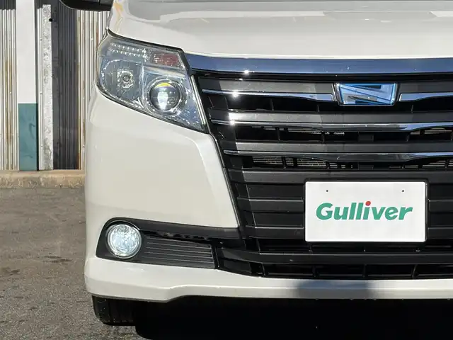 トヨタ ノア ハイブリッド G 三重県 2017(平29)年 12万km ホワイトパールクリスタルシャイン ワンオーナー/Toyota Safety Sense C/　・プリクラッシュセーフティシステム/　・レーンディパーチャーアラート/　・オートマチックハイビーム/アルパインナビ/　・Bluetooth/　・フルセグTV/　・SD録音/　・DVD/CD再生/ベットキット/ルーフキャリー/両側ワンタッチパワースライドドア/スマートキーx２/プッシュスタート/クルーズコントロール/D/N席シートヒーター/LEDヘッドライト/LEDフォグ/オートライト/オートリトラクタブルミラー/ウィンカーミラー/革巻きステアリング/ステアリングスイッチ/ドライブレコーダー/ビルトインETC/ドアバイザー/サイド/カーテン/ニーエアバック