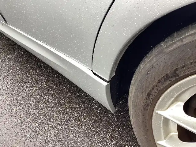 ＢＭＷ ３２０ｉ ハイラインパッケージ 愛知県 2010(平22)年 10.8万km チタンシルバーM