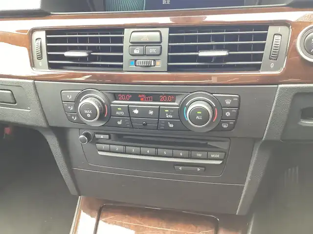 ＢＭＷ ３２０ｉ ハイラインパッケージ 愛知県 2010(平22)年 10.8万km チタンシルバーM