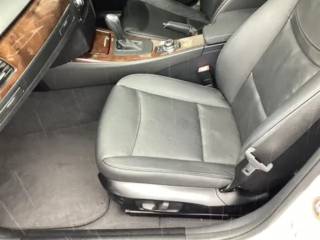 ＢＭＷ ３２０ｉ ハイラインパッケージ 愛知県 2010(平22)年 10.8万km チタンシルバーM