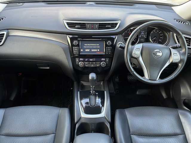 日産 エクストレイル 20X エマージェンシーブレーキ 熊本県 2014(平26)年 7万km ダイヤモンドブラック (株)IDOMが運営する【じしゃロン熊本店】の自社ローン対象車両になります。こちらは現金ご利用時の価格です。/自社ローンご希望の方は別途その旨お申付け下さい。/純正ナビ　/アラウンドビューモニター　/ビルトインＥＴＣ　/エマージェンシーブレーキ　/クルーズコントロール　/ドライブレコーダー　/前後コーナーセンサー　/シートヒーター　/プッシュスタート　/スマートキー