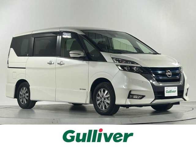 日産 セレナ e－パワー ハイウェイスター V 佐賀県 2018(平30)年 2.6万km ブリリアントホワイトパール 純正ナビ/（CD/DVD/Bluetooth/フルセグTV)/アラウンドビューモニター/フリップダウンモニター/ビルトインETC/両側パワースライドドア/LEDヘッドライト/オートライト/エマージェンシーブレーキ/クルーズコントロール/前後ソナー/シートバックテーブル/ステアリングリモコン/パーキングアシスト/ドアバイザー/プッシュスタート/スマートキー×２