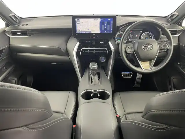 トヨタ ハリアー ハイブリッド Z 埼玉県 2021(令3)年 4.8万km プレシャスブラックパール ＪＢＬサウンド　/純正ナビ/　(フルセグ/AM/FM/Bluetooth)　/デジタルインナーミラー　/パワーバックドア　/全方位カメラ/ＥＴＣ２．０　/トヨタセーフティセンス/クリアランスソナー　/パーキングサポートブレーキ　/プリクラッシュセーフティ　/リヤクロストラフィックアラート/ロードサインアシスト/レーダークルーズコントロール/ビルトインETC2.0/純正フロアマット/純正AW１９インチ