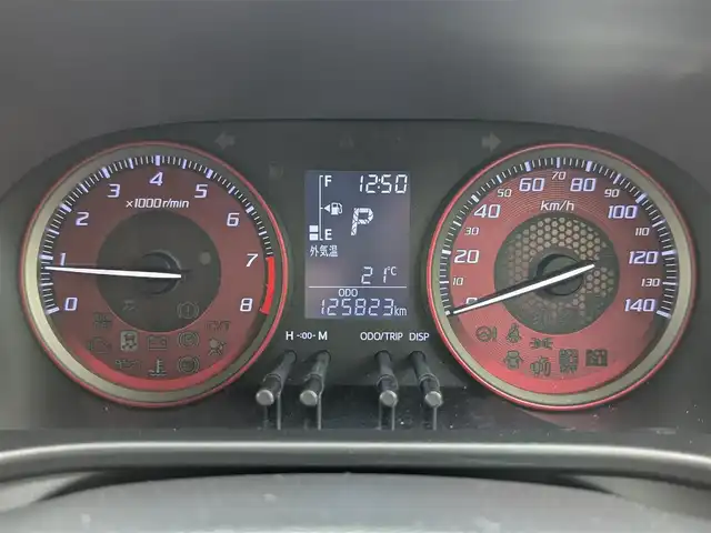 ダイハツ キャスト スポーツ SAⅡ 栃木県 2015(平27)年 12.6万km パールホワイトⅢ (株)IDOMが運営する【じしゃロン宇都宮店】の自社ローン対象車両になります。こちらは現金またはオートローンご利用時の価格です。自社ローンご希望の方は別途その旨お申付け下さい/4WD/社外ナビ/衝突軽減/CD/DVD/BT/TV/ハーフレザーシート/シートヒーター/バックカメラ/コーナーセンサー/スマートキー/プッシュスタート/純正１５インチAW