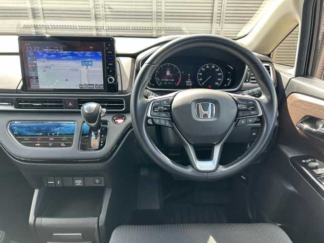 ホンダ オデッセイ アブソルート EX 千葉県 2021(令3)年 4.5万km プレミアムヴィーナスブラックP 純正ナビ/フルセグテレビ/Bluetooth接続/HDMI/ETC2.0/マルチビューカメラシステム/両側パワースライドドア/パワーバックドア/レーダークルーズコントロール/運転席・助手席シートヒーター/運転席・助手席パワーシート/2列目オットマン/ハーフレザーシート/ホンダセンシング/ブラインドスポットインフォメーション/前後コーナーセンサー/衝突被害軽減システム/路外逸脱抑制システム/電動格納ウインカーミラー/オートライト/LEDヘッドライト/プッシュスタート/スペアキー×１/純正フロアマット/社外17インチアルミホイール