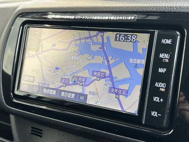 トヨタ ヴィッツ ハイブリッド F 愛知県 2019(平31)年 5.8万km ホワイトパールクリスタルシャイン 衝突被害軽減ブレーキ/純正7インチSDナビ（あり）/フルセグTV/CD DVD/Bluetooth/バックカメラ/LEDヘッドライト/オートマチックハイビーム/ドライブレコーダー/ETC/ステアリングスイッチ/スマートキー/プッシュスタート