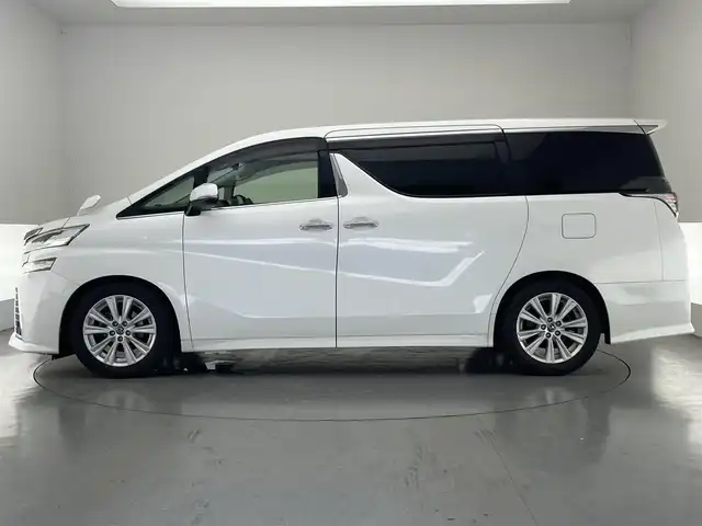 トヨタ ヴェルファイア Z Aエディション 愛知県 2016(平28)年 10.8万km ホワイトパールクリスタルシャイン 純正９インチナビ/両側パワースライドドア/レーダークルーズコントロール/AC100V充電/ミラー型ドラレコ/ETC/LEDオートライト/フォグランプ/バックカメラ/フルセグTV/DVD/純正アルミホイール/純正フロアマット/衝突被害軽減ブレーキ/カーテンエアバック/コーナーセンサー/禁煙車/保証書/取説/ワンオーナー