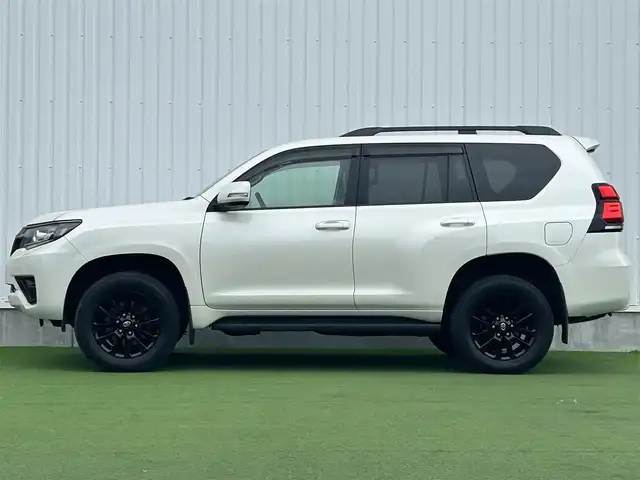 トヨタ ランドクルーザー プラド TX Lパッケージ ブラックED 香川県 2021(令3)年 4.9万km ホワイトパールクリスタルシャイン 登録時走行距離：49037km/禁煙車　/純正オーディオナビ　/フルセグＴＶ　/全方位　/クルーズコントロール　/パワーシート　/サンルーフ　/ＥＴＣ２．０　/ルーフレール　/前後コーナーセンサー　/クリアランスソナー　/プッシュスタート　/スマートキー