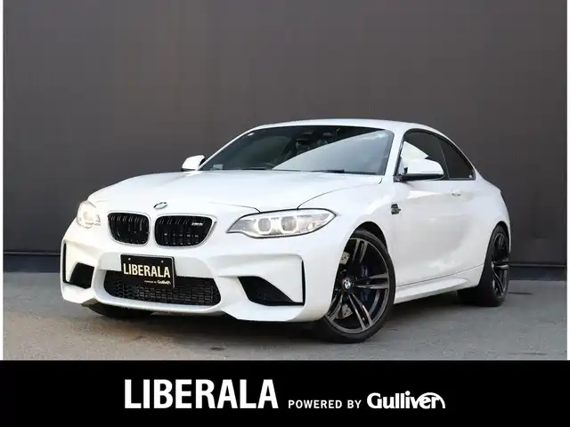 ＢＭＷ Ｍ２ 静岡県 2017(平29)年 5万km アルピンホワイトⅢ 衝突軽減ブレーキ　/黒革　/クルコン　/純正１９ＡＷ　/ＨＩＤ　/パドルシフト　/純正ナビ　/バックカメラ　/アイドリングストップ　/コーナーセンサー　/ドライブレコーダー　/社外レーダー探知機　/スペアキー