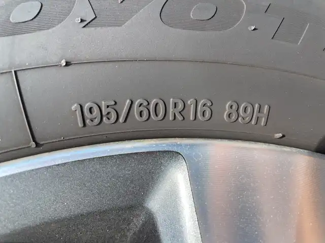 日産 セレナ ハイウェイスターVセレクションⅡ 神奈川県 2019(平31)年 5.4万km ブリリアントホワイトパール ナビ/Bluetooth/CD/DVD/ETC/クルーズコントロール/ドライブレコーダー/全方位カメラ/両側パワースライドドア/前後コーナーセンサー/オートブレーキホールド/プロパイロット/衝突被害軽減システム/純正アルミホイール/純正フロアマット　