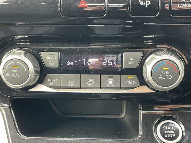 日産 セレナ ハイウェイスターVセレクションⅡ 神奈川県 2019(平31)年 5.4万km ブリリアントホワイトパール ナビ/Bluetooth/CD/DVD/ETC/クルーズコントロール/ドライブレコーダー/全方位カメラ/両側パワースライドドア/前後コーナーセンサー/オートブレーキホールド/プロパイロット/衝突被害軽減システム/純正アルミホイール/純正フロアマット　