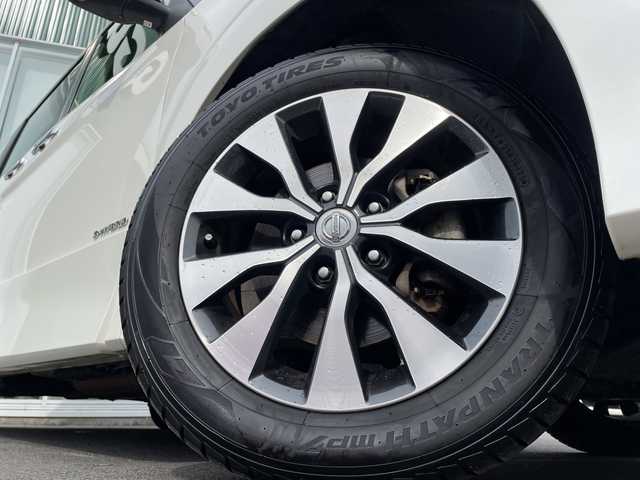 日産 セレナ ハイウェイスターVセレクションⅡ 神奈川県 2019(平31)年 5.4万km ブリリアントホワイトパール ナビ/Bluetooth/CD/DVD/ETC/クルーズコントロール/ドライブレコーダー/全方位カメラ/両側パワースライドドア/前後コーナーセンサー/オートブレーキホールド/プロパイロット/衝突被害軽減システム/純正アルミホイール/純正フロアマット　