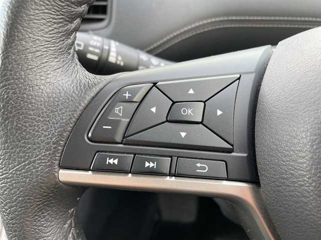 日産 セレナ ハイウェイスターVセレクションⅡ 神奈川県 2019(平31)年 5.4万km ブリリアントホワイトパール ナビ/Bluetooth/CD/DVD/ETC/クルーズコントロール/ドライブレコーダー/全方位カメラ/両側パワースライドドア/前後コーナーセンサー/オートブレーキホールド/プロパイロット/衝突被害軽減システム/純正アルミホイール/純正フロアマット　