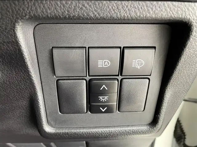 トヨタ ランドクルーザー プラド TX-L 70thアニバーサリーLTD 福井県 2022(令4)年 1.9万km ホワイトパールクリスタルシャイン 純正メーカーオプション９インチナビ/７人乗り仕様/寒冷地仕様　/全方位モニター　/プラドスーパーライブサウンド　　/サドルタン快適温熱レザーシート/純正１８インチアルミホイール　/純正スターター　/純正ビルトインＥＴＣ２．０/純正LEDヘッドライト/純正LEDフロントフォグ/フロントシールドデアイサー/ブラックルーフレール/JAOS製フロントスキッドバー/コンビハンドル/トヨタセーフティセンス/社外マフラー