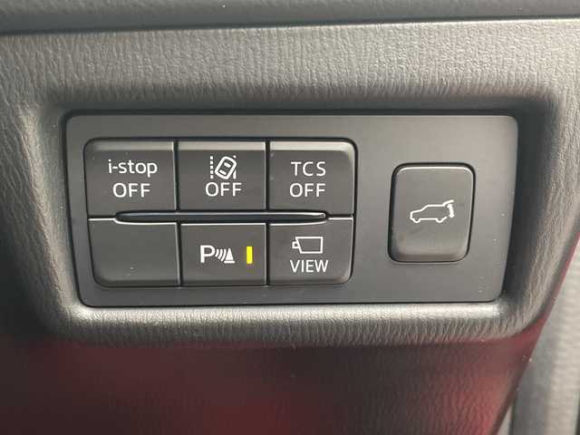 マツダ ＣＸ－８ XD スマートエディション 広島県 2023(令5)年 3.4万km ソウルレッドクリスタルM 禁煙/メーカーオプション/・ハンズフリー機能付パワーリフトゲート/・１０．２５インチセンターディスプレイ/・地上デジタルＴＶチューナー（フルセグ）/・充電用ＵＳＢ端子/・ワイヤレス充電（Ｑｉ）/・クルージング＆トラフィック・サポート/・ワイヤレス接続機能/・外部接続ハブ/SBS/SCBS/レーンキープアシスト/交通標識認識/ドライバーアテンションアラート/BSM/HUD/コーナーセンサー/マツダコネクト/・フルセグ/Bluetooth/USB/スマホ連携/360°ビューモニター/革巻きステアリング/ステアリングヒーター/ステアリングスイッチ/オートライト/LEDヘッドライト/スマートキー/プッシュスタート/シートヒーター/パワーシート/シートメモリー/前後ドライブレコーダー/ETC（グローブBOX内)/電動パーキングブレーキ/オートホールド/純正17インチアルミホイール/W+サイド+カーテンエアバック