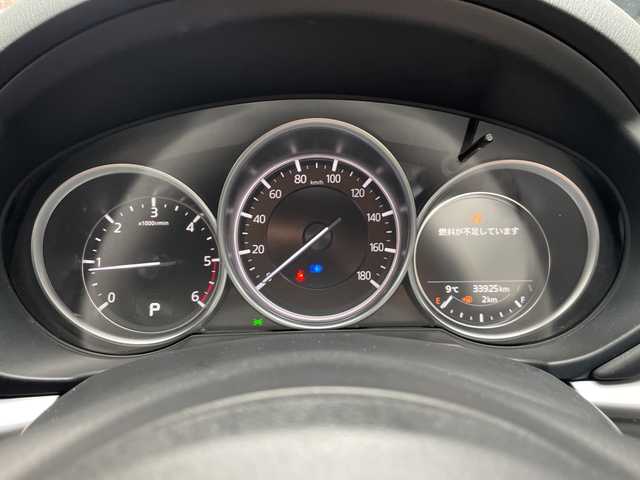 マツダ ＣＸ－８ XD スマートエディション 広島県 2023(令5)年 3.4万km ソウルレッドクリスタルM 禁煙/メーカーオプション/・ハンズフリー機能付パワーリフトゲート/・１０．２５インチセンターディスプレイ/・地上デジタルＴＶチューナー（フルセグ）/・充電用ＵＳＢ端子/・ワイヤレス充電（Ｑｉ）/・クルージング＆トラフィック・サポート/・ワイヤレス接続機能/・外部接続ハブ/SBS/SCBS/レーンキープアシスト/交通標識認識/ドライバーアテンションアラート/BSM/HUD/コーナーセンサー/マツダコネクト/・フルセグ/Bluetooth/USB/スマホ連携/360°ビューモニター/革巻きステアリング/ステアリングヒーター/ステアリングスイッチ/オートライト/LEDヘッドライト/スマートキー/プッシュスタート/シートヒーター/パワーシート/シートメモリー/前後ドライブレコーダー/ETC（グローブBOX内)/電動パーキングブレーキ/オートホールド/純正17インチアルミホイール/W+サイド+カーテンエアバック