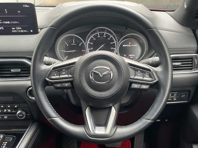 マツダ ＣＸ－８ XD スマートエディション 広島県 2023(令5)年 3.4万km ソウルレッドクリスタルM 禁煙/メーカーオプション/・ハンズフリー機能付パワーリフトゲート/・１０．２５インチセンターディスプレイ/・地上デジタルＴＶチューナー（フルセグ）/・充電用ＵＳＢ端子/・ワイヤレス充電（Ｑｉ）/・クルージング＆トラフィック・サポート/・ワイヤレス接続機能/・外部接続ハブ/SBS/SCBS/レーンキープアシスト/交通標識認識/ドライバーアテンションアラート/BSM/HUD/コーナーセンサー/マツダコネクト/・フルセグ/Bluetooth/USB/スマホ連携/360°ビューモニター/革巻きステアリング/ステアリングヒーター/ステアリングスイッチ/オートライト/LEDヘッドライト/スマートキー/プッシュスタート/シートヒーター/パワーシート/シートメモリー/前後ドライブレコーダー/ETC（グローブBOX内)/電動パーキングブレーキ/オートホールド/純正17インチアルミホイール/W+サイド+カーテンエアバック