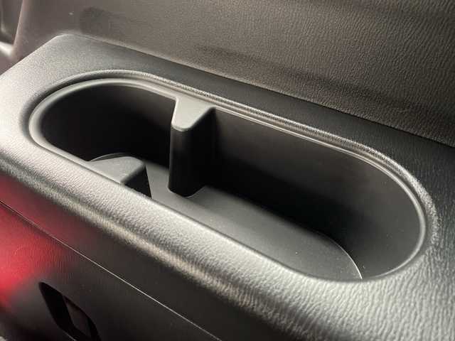 マツダ ＣＸ－８ XD スマートエディション 広島県 2023(令5)年 3.4万km ソウルレッドクリスタルM 禁煙/メーカーオプション/・ハンズフリー機能付パワーリフトゲート/・１０．２５インチセンターディスプレイ/・地上デジタルＴＶチューナー（フルセグ）/・充電用ＵＳＢ端子/・ワイヤレス充電（Ｑｉ）/・クルージング＆トラフィック・サポート/・ワイヤレス接続機能/・外部接続ハブ/SBS/SCBS/レーンキープアシスト/交通標識認識/ドライバーアテンションアラート/BSM/HUD/コーナーセンサー/マツダコネクト/・フルセグ/Bluetooth/USB/スマホ連携/360°ビューモニター/革巻きステアリング/ステアリングヒーター/ステアリングスイッチ/オートライト/LEDヘッドライト/スマートキー/プッシュスタート/シートヒーター/パワーシート/シートメモリー/前後ドライブレコーダー/ETC（グローブBOX内)/電動パーキングブレーキ/オートホールド/純正17インチアルミホイール/W+サイド+カーテンエアバック